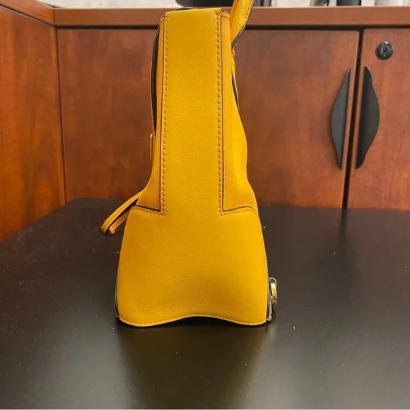 MCM backpack - Picture 3 of 10